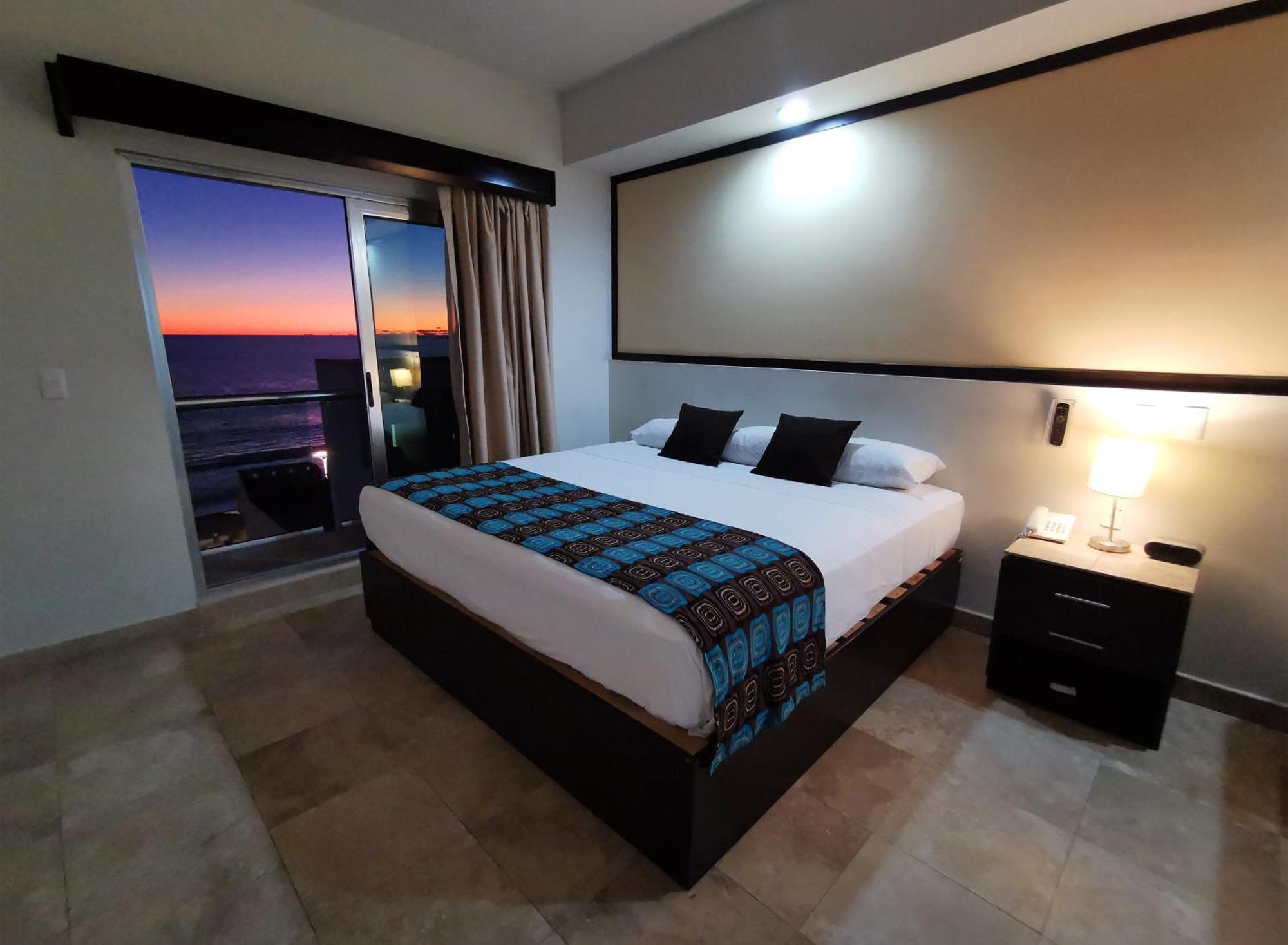 Coral Island Beach View Hotel Mazatlán Exterior foto