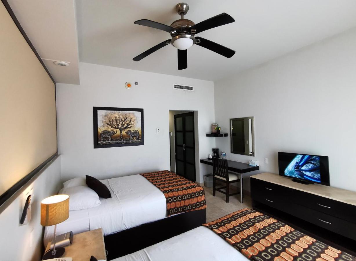 Coral Island Beach View Hotel Mazatlán Exterior foto