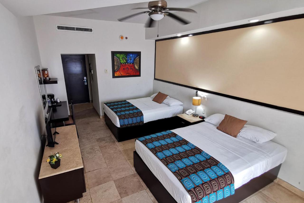 Coral Island Beach View Hotel Mazatlán Exterior foto